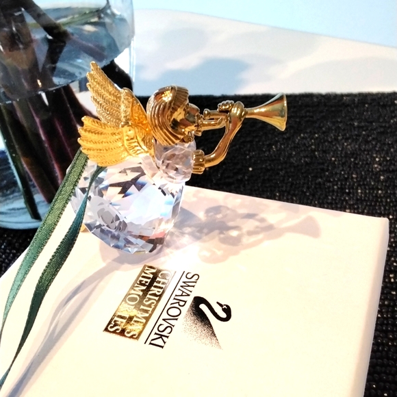 Swarovski Crystal Angel (#211085) - Picture 4 of 10